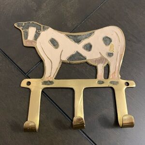 Cow hanger